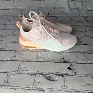 Nike Women’s Air Max Motion 2 Pale Pink Mesh Sneaker Size 8